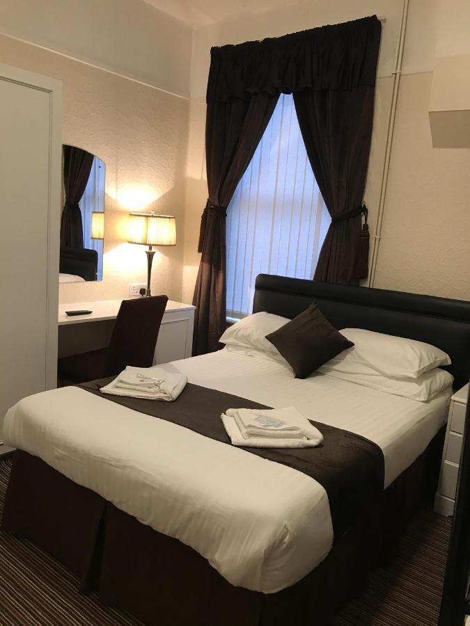 The Feathers Hotel Blackpool Exteriér fotografie